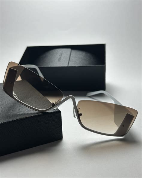 Prada Sunglasses Lebanon .